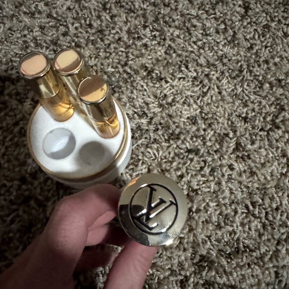 Louis Vuitton Apogee travel spray perfume - 100% authentic